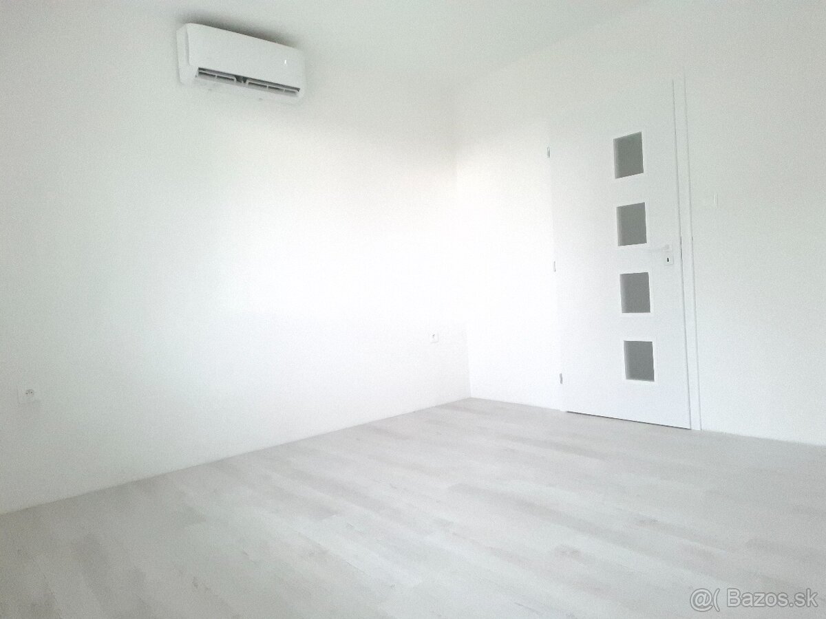 Rodinný dom - bungalov - 12