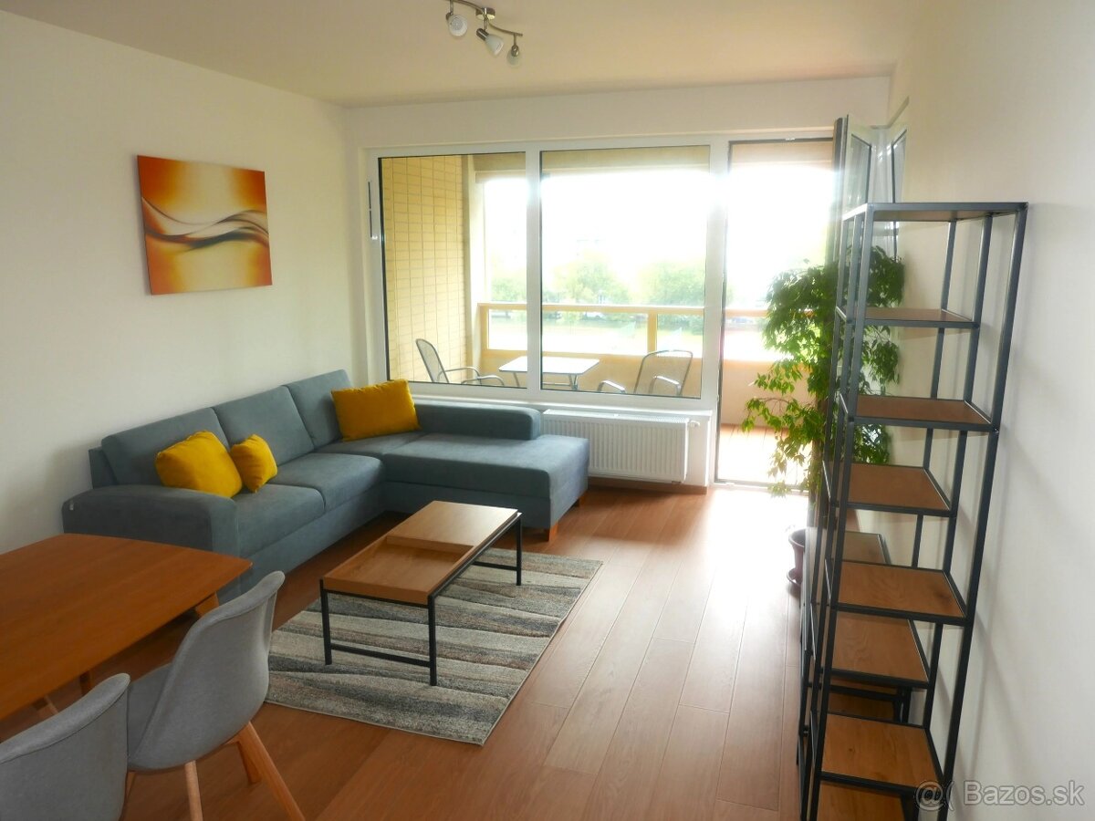 Realitný kancelária REALADR s.r.o. - 12