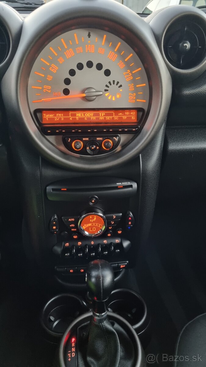 MINI Countryman ALL4 - 12