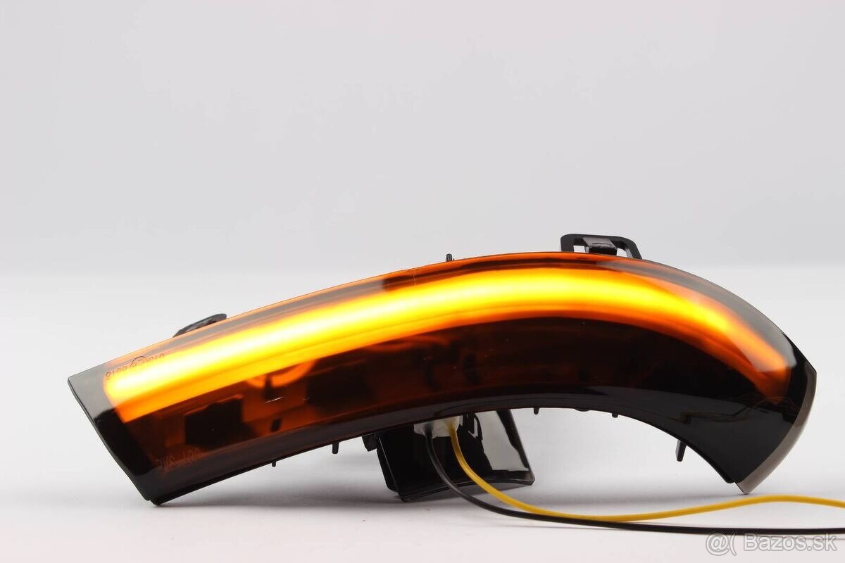 CANBUS LED DYNAMICKE SMEROVKY DO SPATNYCH ZRKADIEL - 12