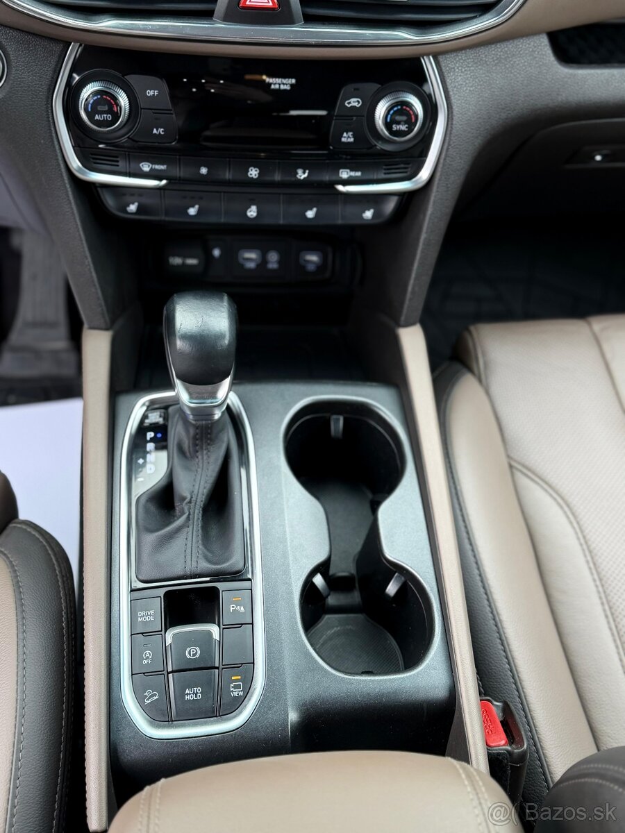 Hyundai Santa Fe 2,2 CRDi - 12