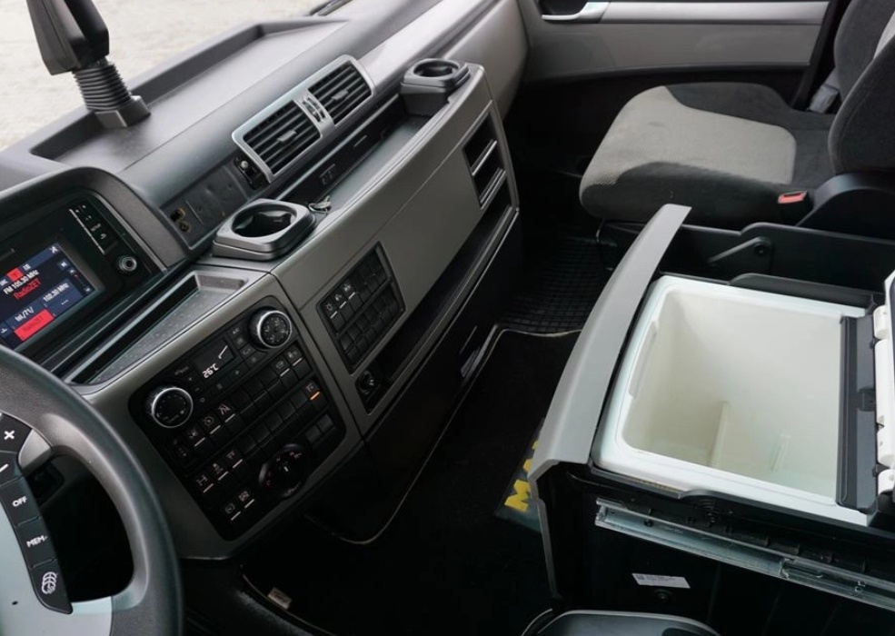 9581 - MAN TGX 26.510 - 6x2 - Tahač 68 t – EURO 6 - 12