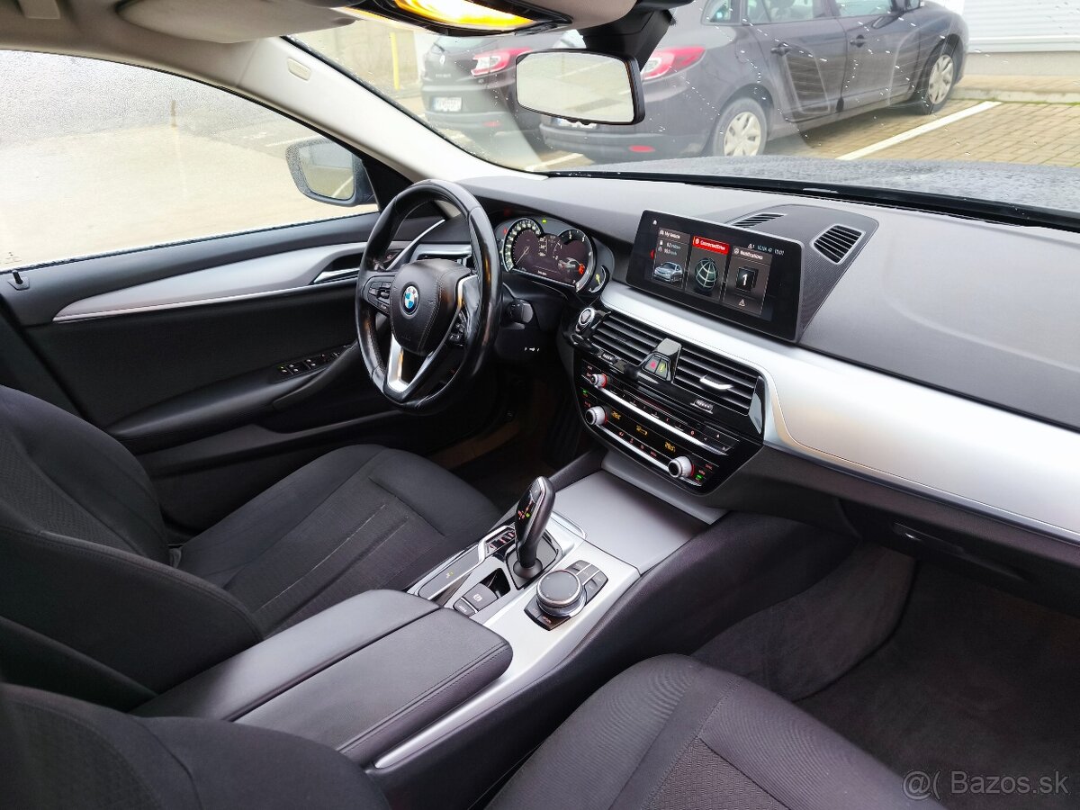 BMW 530D G30, 195kw/265 koní, AT8 - Limuzína, Zadný náhon - 12