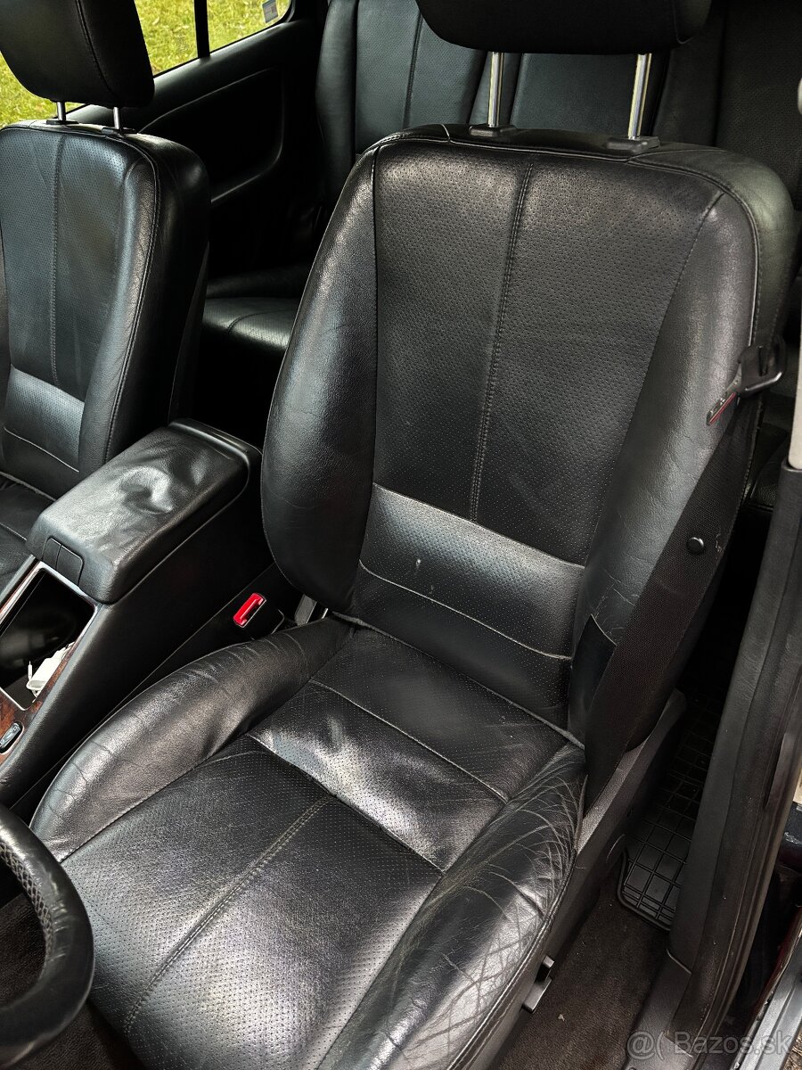 Mercedes MLW163 270cdi - 12