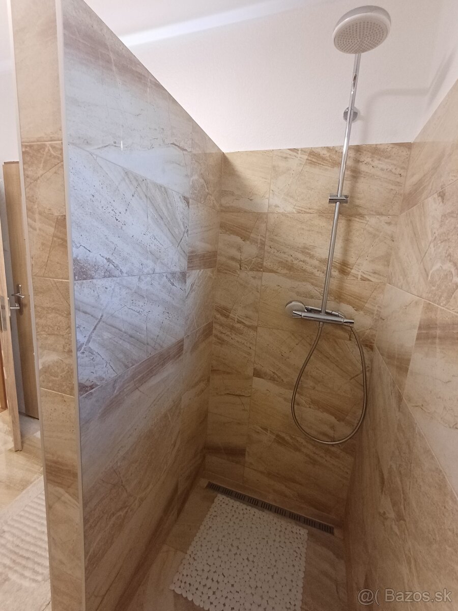 RD Kamenec pod Vtáčnikom-znížená cena. - 12