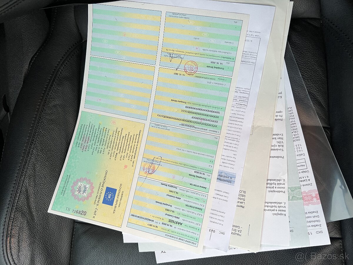 🚗 Volkswagen Golf R 2.0 TSI 199 kW 4Motion – 2011 – Automat - 12