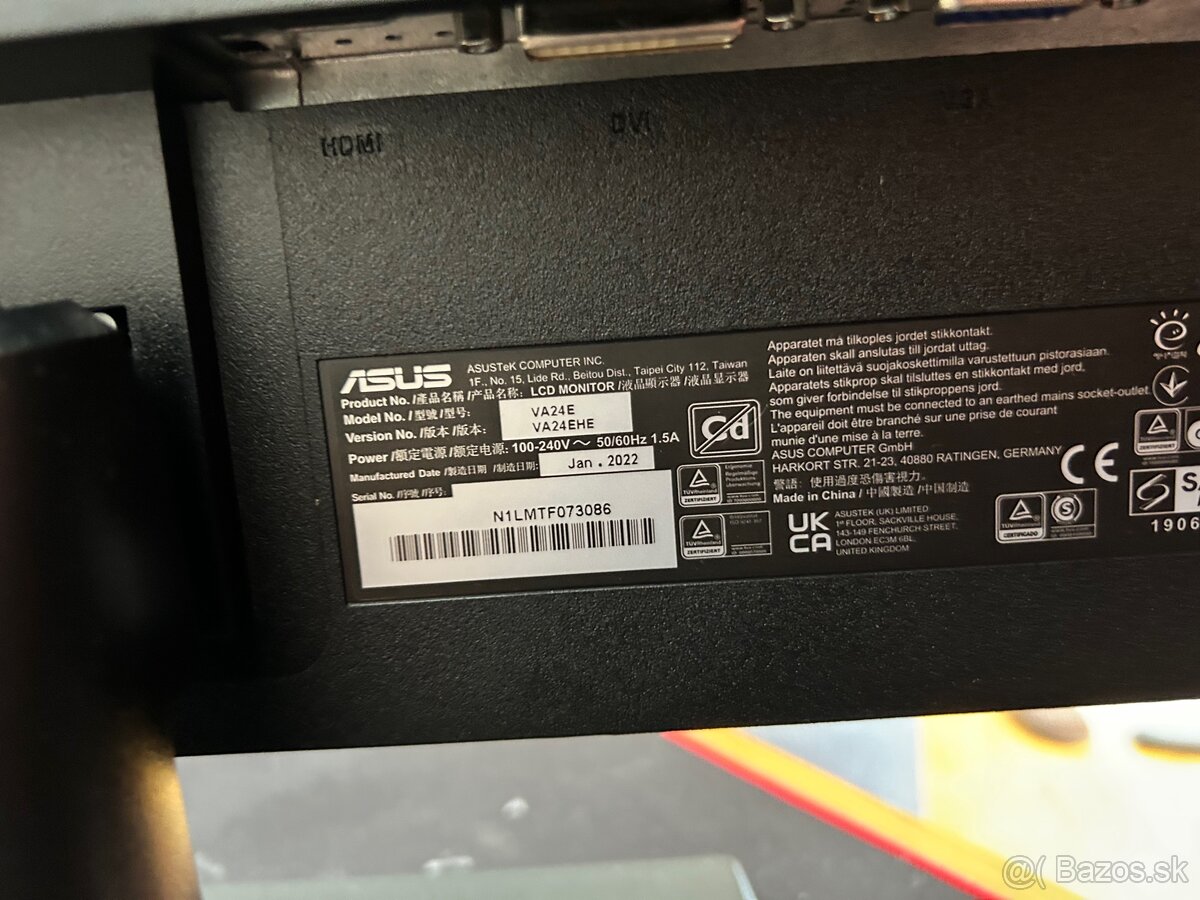 Predám notebook s príslušenstvom - 12