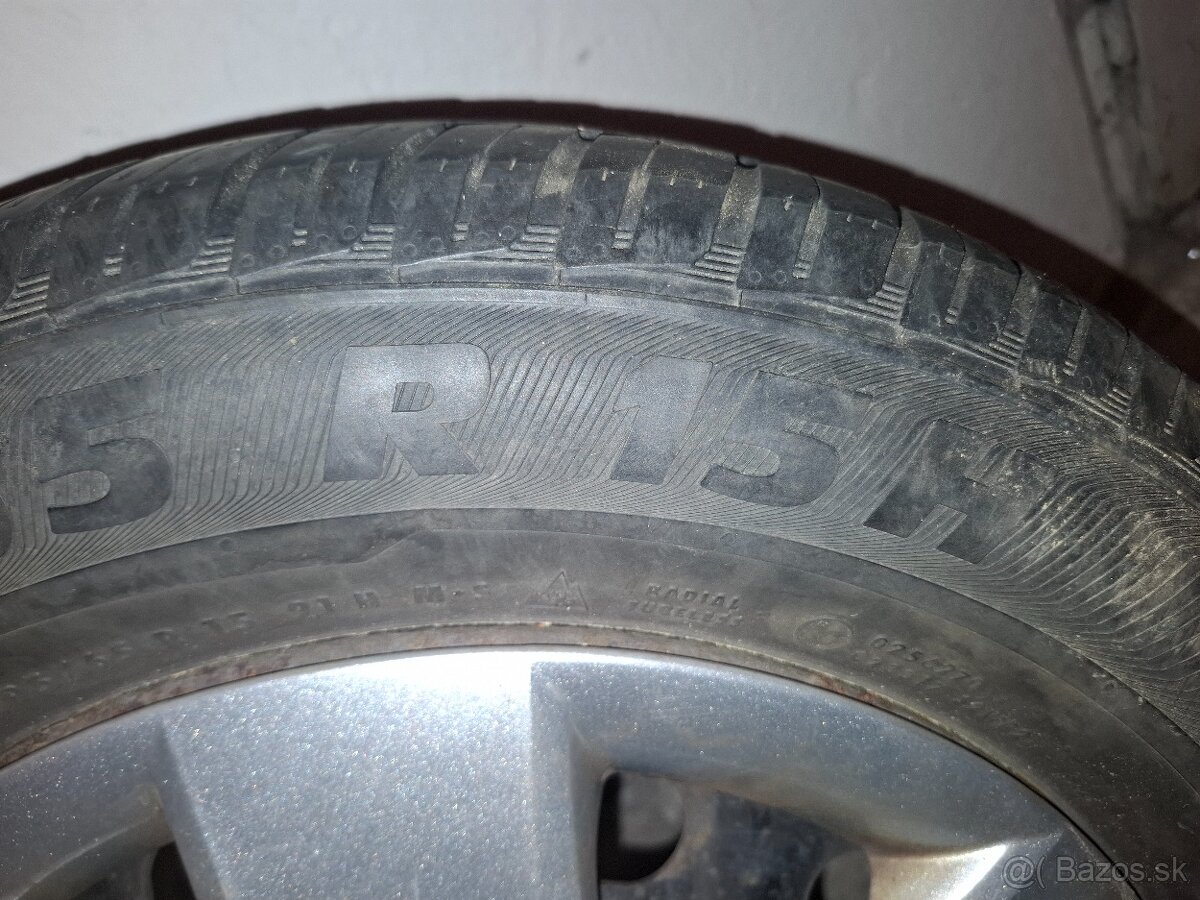 Puklice Škoda/Volkswagen R15 - 12