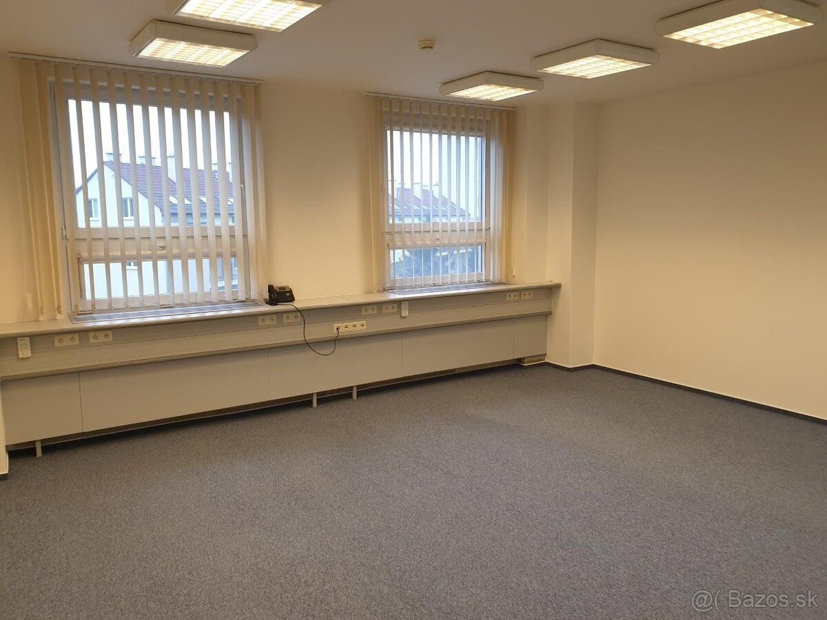 Kancelárske priestory, Košická, Bratislava II - 12