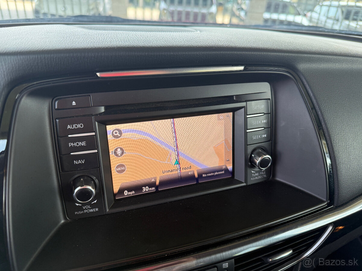 Mazda 6 Combi (Wagon) 6 2.2 Skyactiv-D Attraction Automat - 12