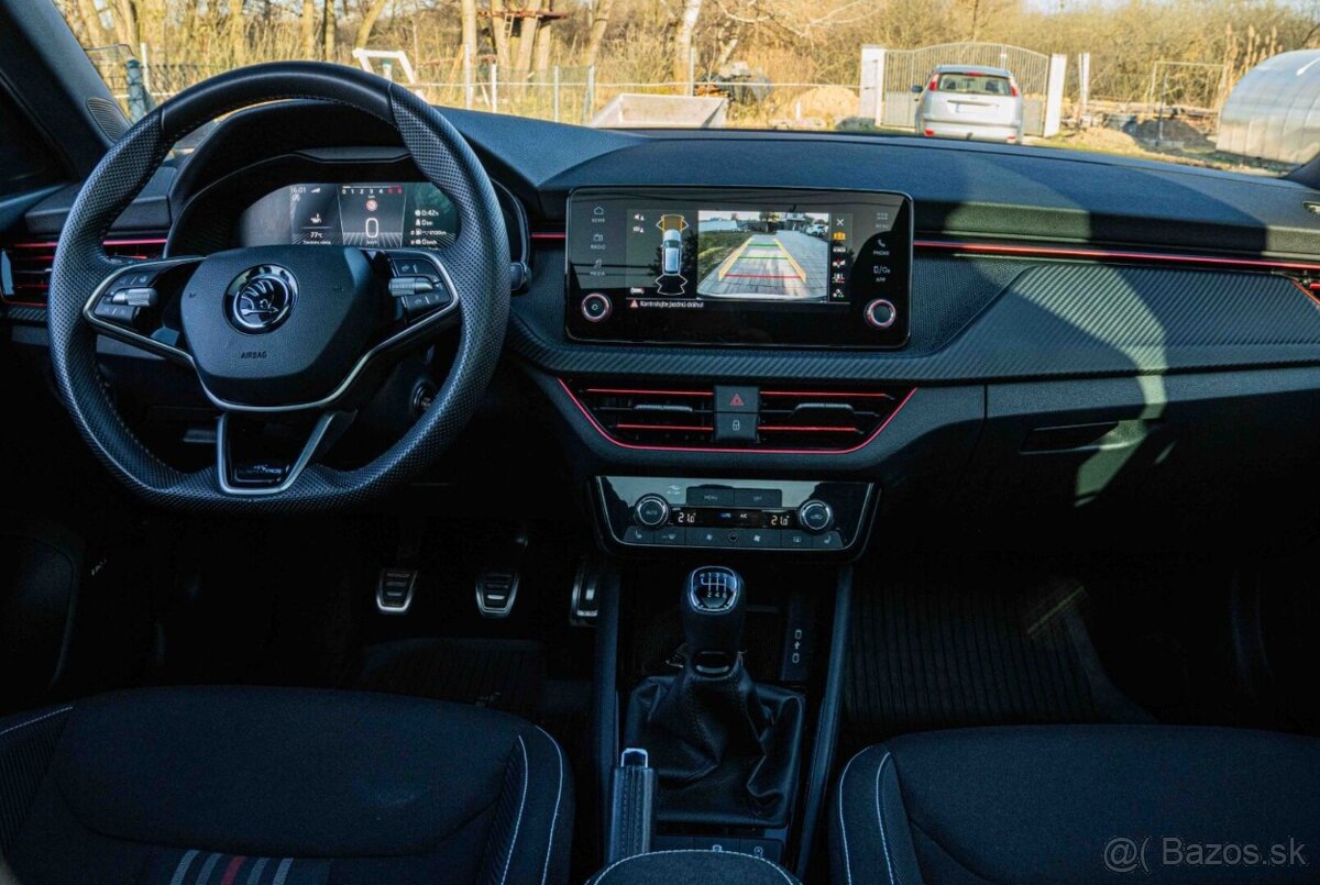 Škoda Kamiq 1.5 TSI Monte Carlo - 12