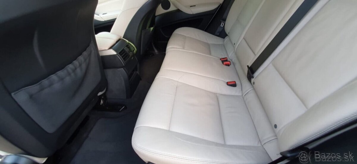 BMW E71 X6 XDrive 30d AJ UVER - 12