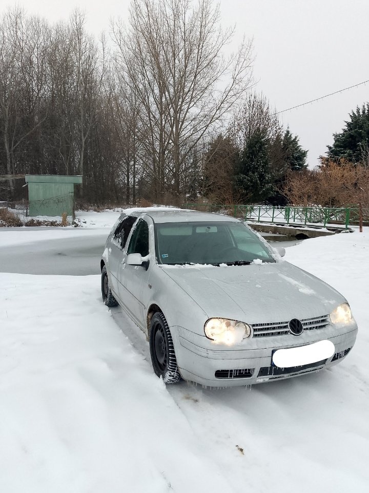 Golf 4 1.9 tdi 66kw - 12