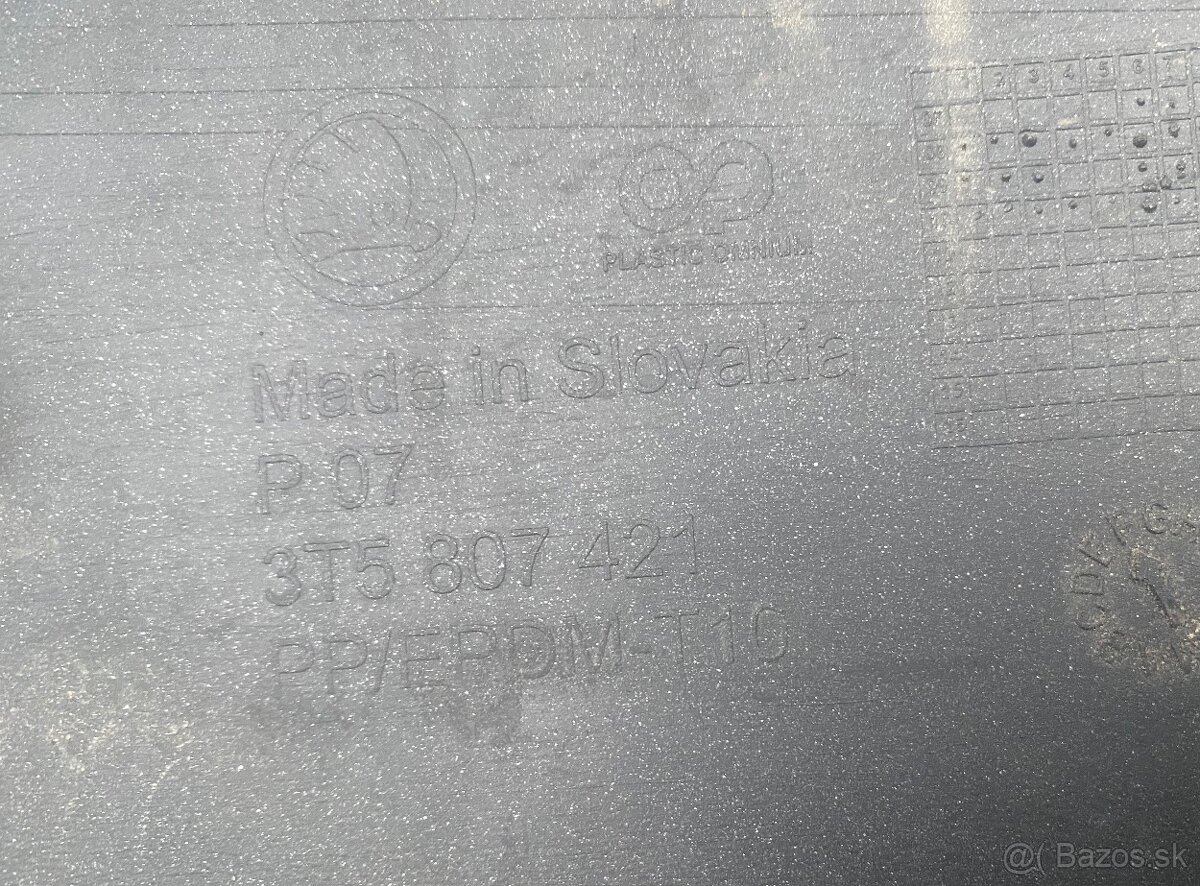 Škoda Superb 2 zadny naraznik - 12