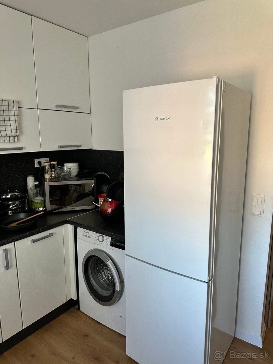Prenájom 4izbový byt Prievidza Zapotôčky - 12