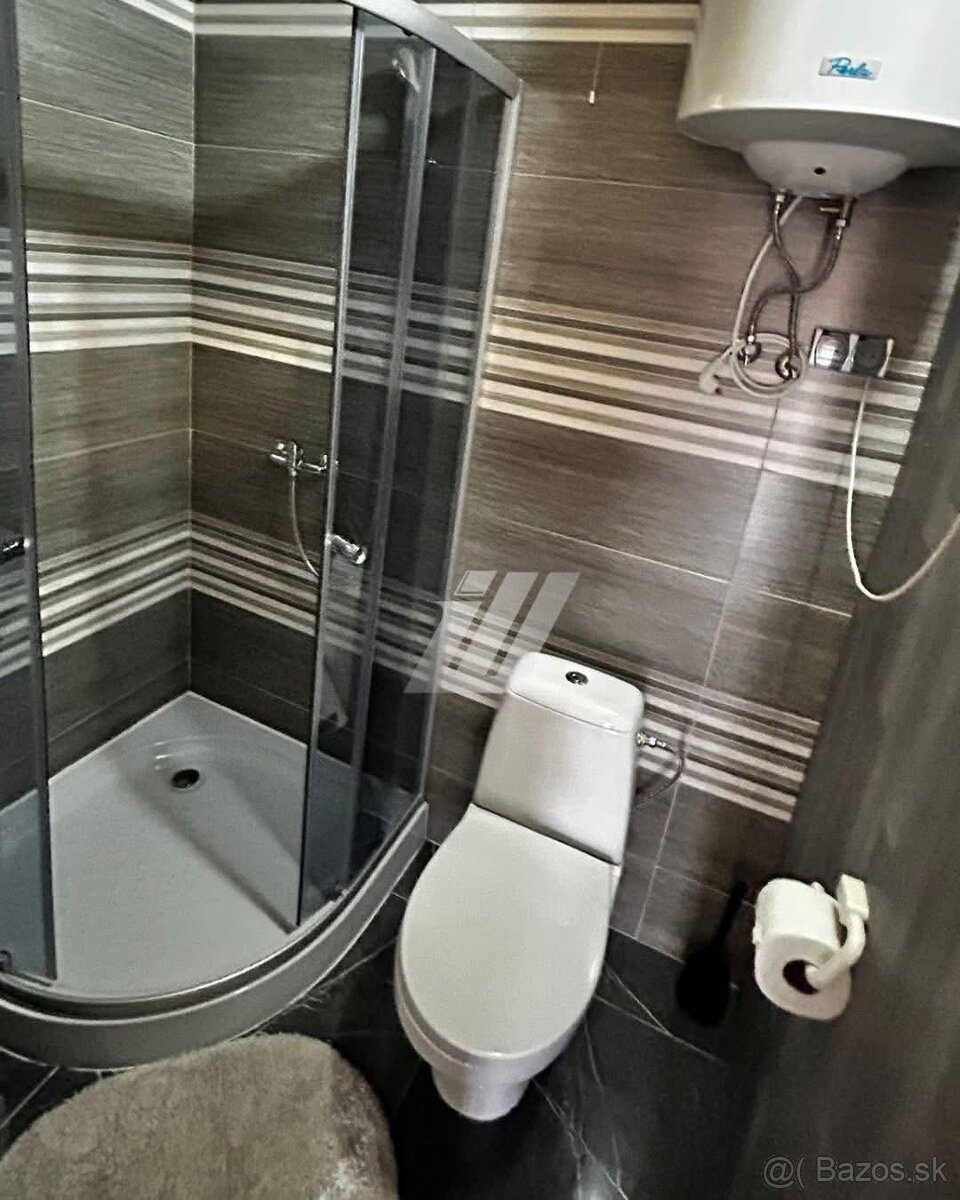 Na prenájom: malý útulný zateplený domček - 12