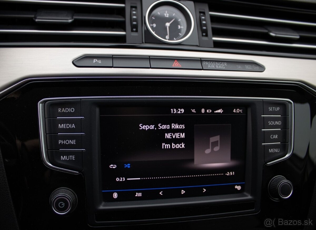 VW Passat DSG 100% stav - 12