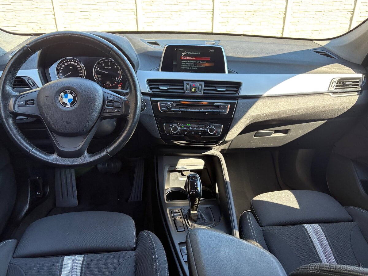 Bmw x1 sDrive 18d - 12