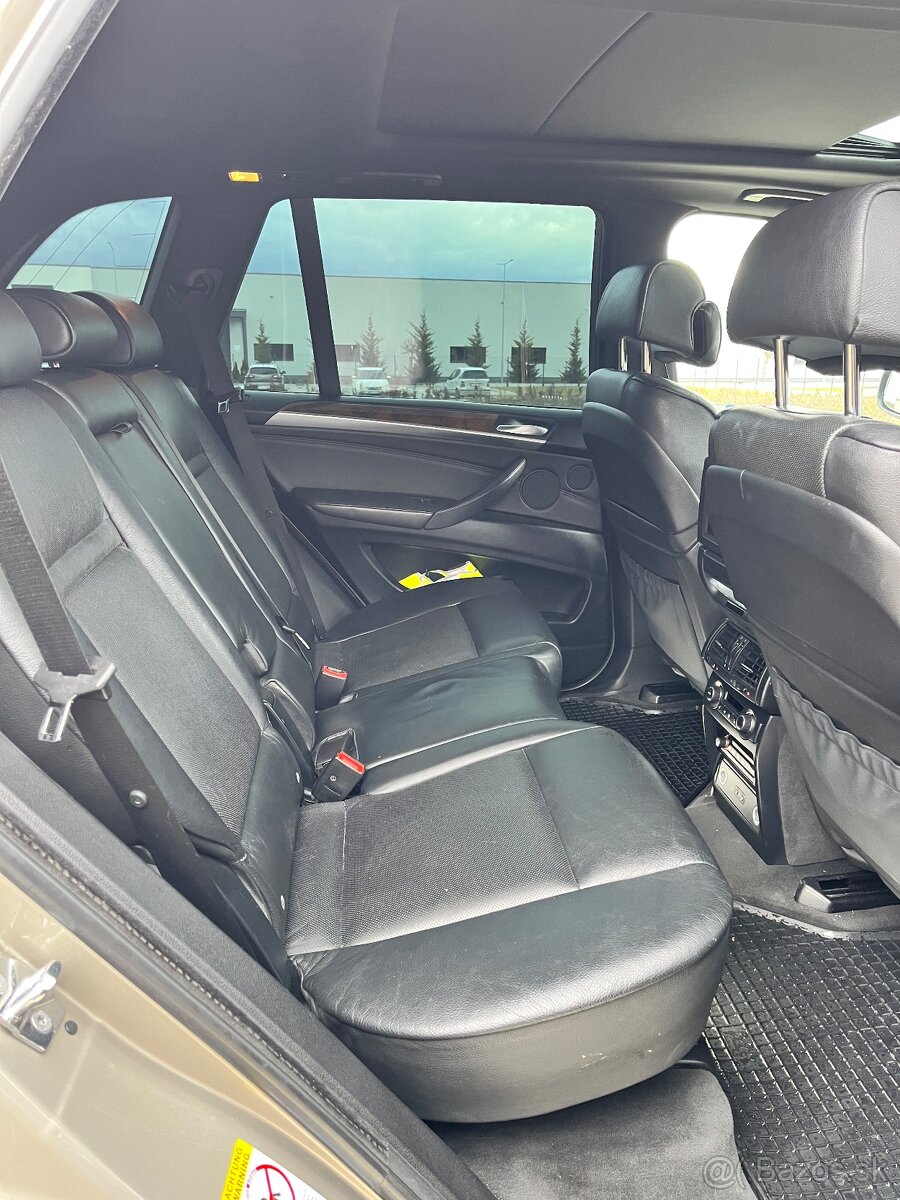 BMW X5 e70 3.0d xdrive - 12
