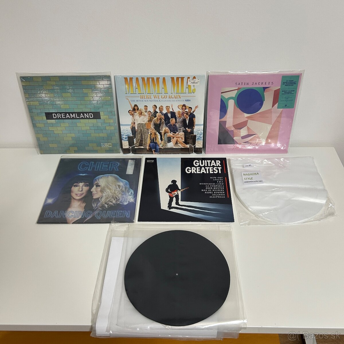 GRAMOFÓN + PLATNE - 12