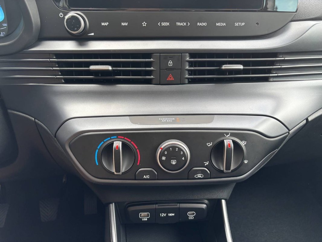 Hyundai i20 FL 1.2I COMFORT,WP,DP MY25 - 12