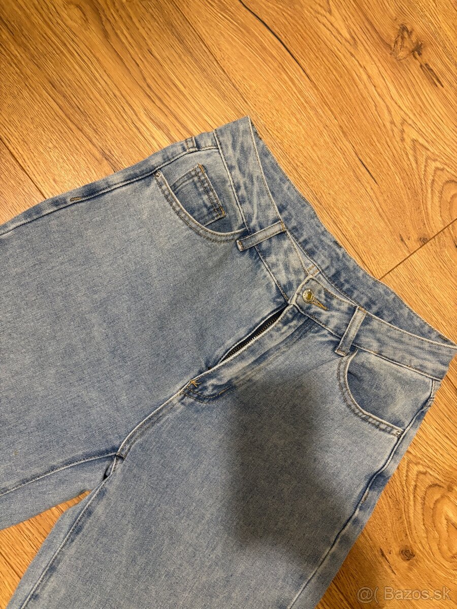 Balík dámskeho oblečenia - 12