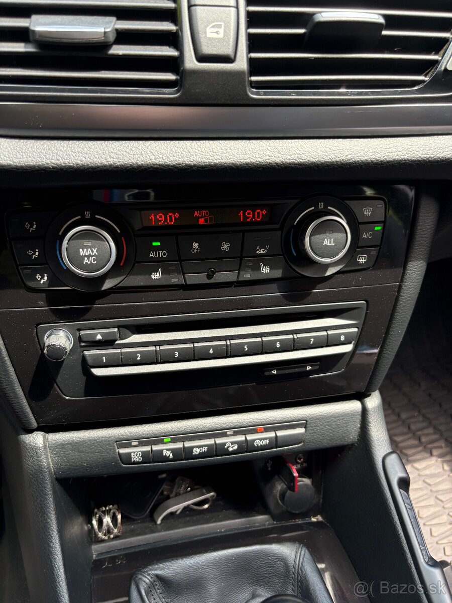 Bmw x1 18d x-drive - 12