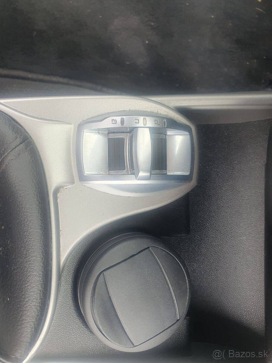 Alfa Romeo Mito 0,9 TwinAir Distinctive - 12