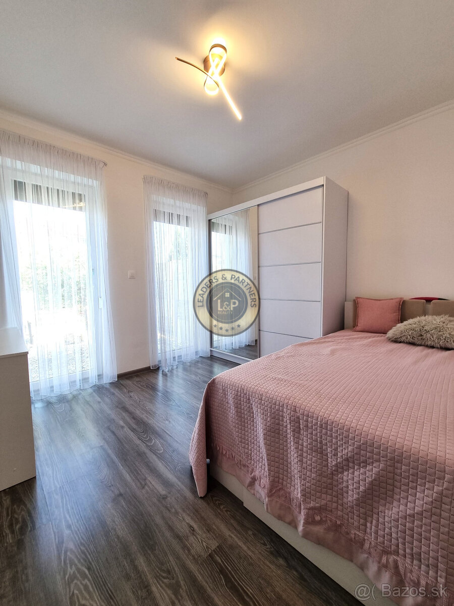 PREDAJ rodinný dom Levél - 12