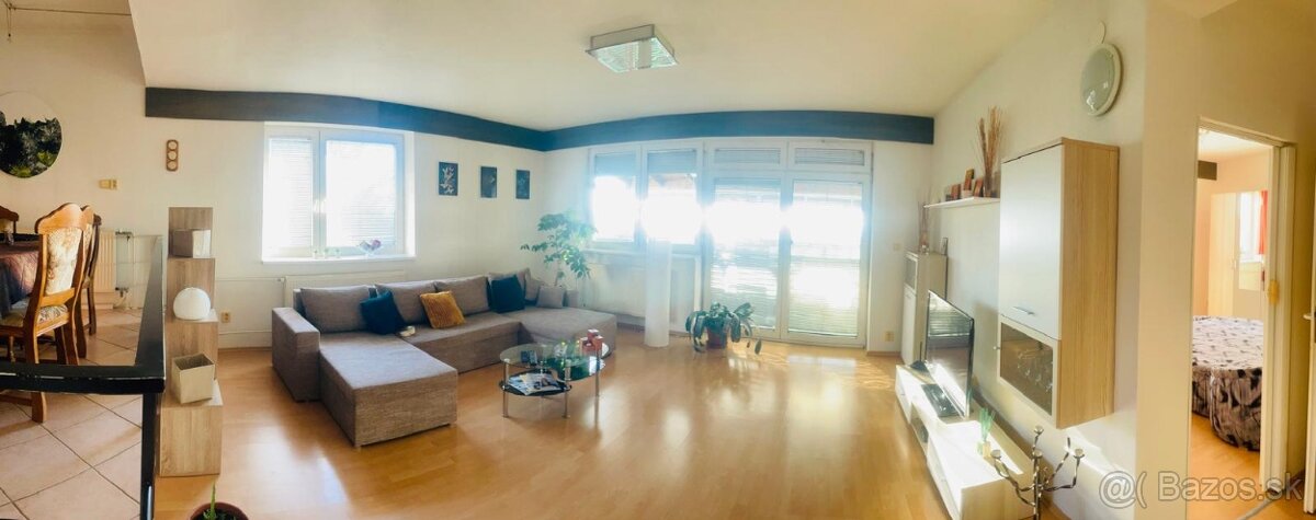 Rodinný dom Zobor, 3.izb., terasa - 12