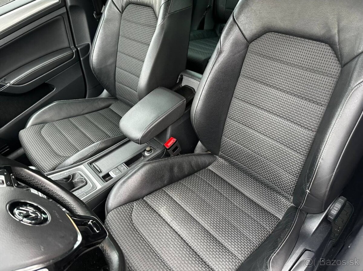 Volkswagen Golf 1.6 TDI DSG - 12