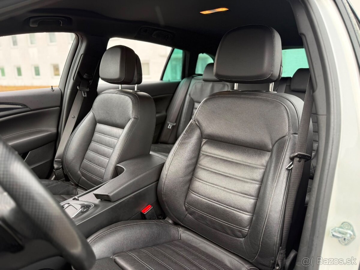 Opel Insignia Country Tourer - 12