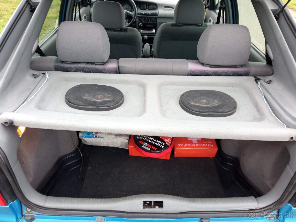 Škoda Felicia LXI 1,3 L,50 KW, r.2000,export, so servom - 12