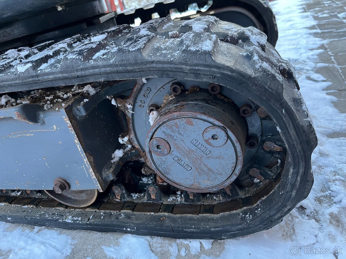 minibager SCHAEFF TC08 10/2020 - 550 mth - top stav - 12