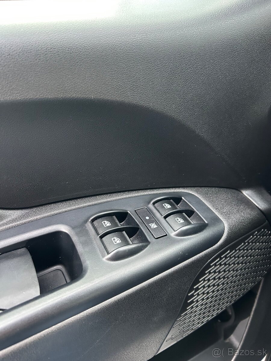 Fiat Doblo 1.6 MTJ - 12