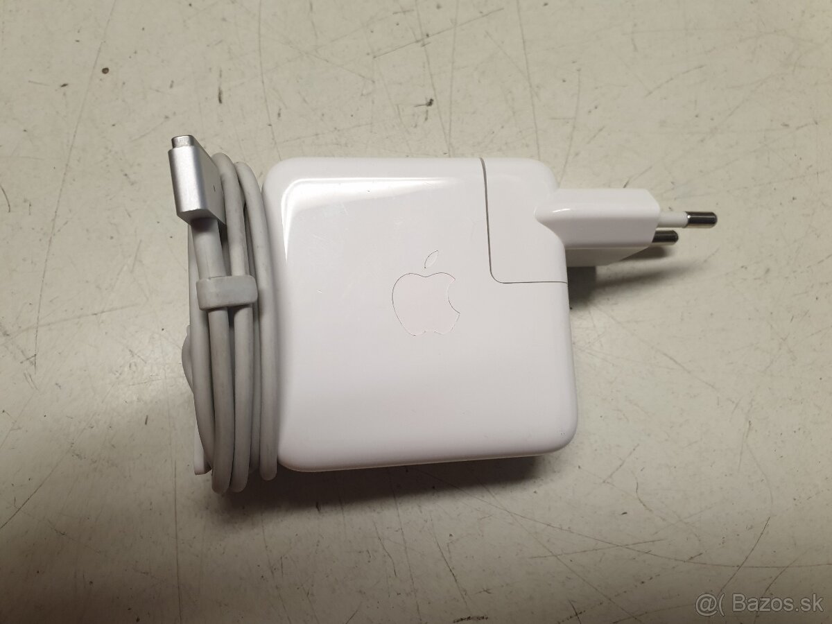 MacBook Air na diely - 12