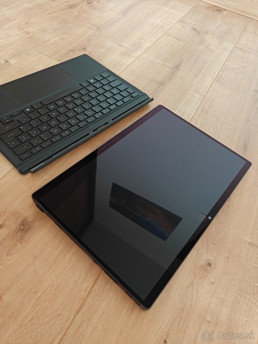 ASUS ROG Flow Z13 - 12