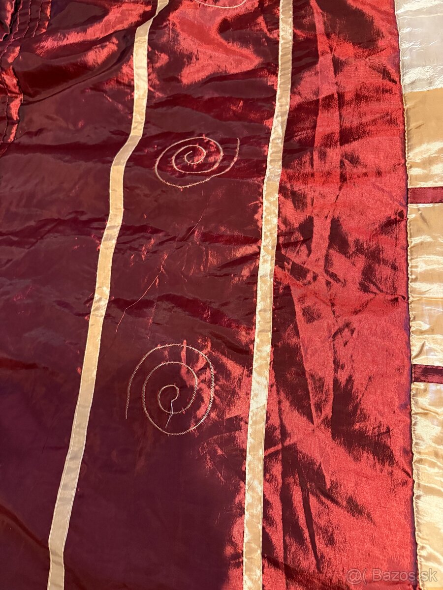 Luxusný obojstranný prehoz na posteľ – 240 × 210 cm - 12