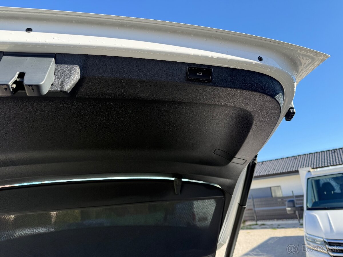 Škoda Karoq 2.0 TDI SCR Style 4x4 DSG r.v:2020 - 12