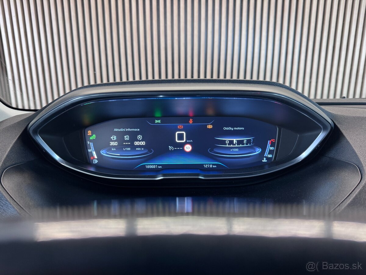 Peugeot 3008 1.6 HDI 2017 Allure - 12