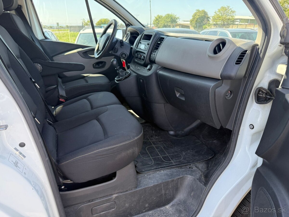 Renault Trafic 1.6D 92kW 9-miestne - 12