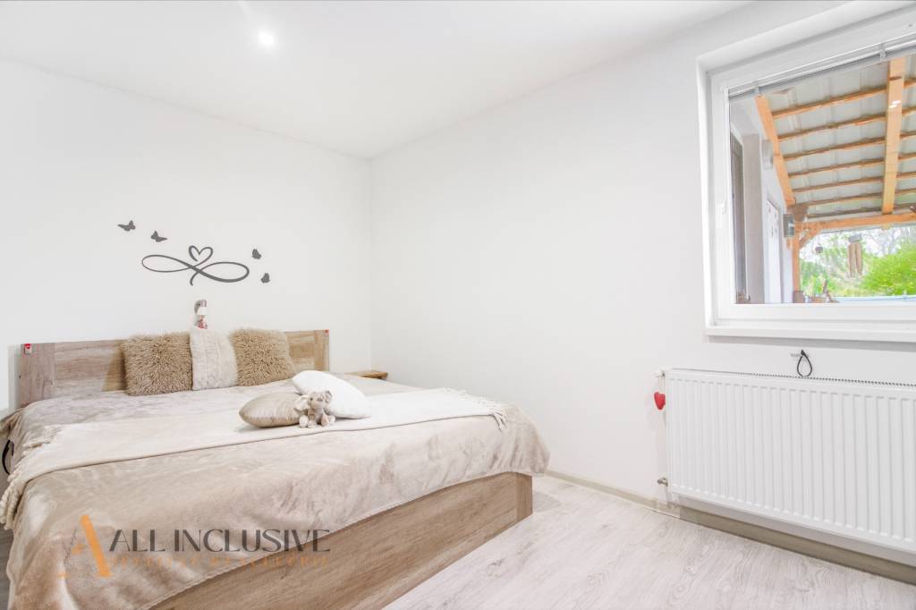 ALL INCLUSIVE | NA PREDAJ 4-IZBOVÝ RD NA 16-ÁROVOM POZEMKU, - 12