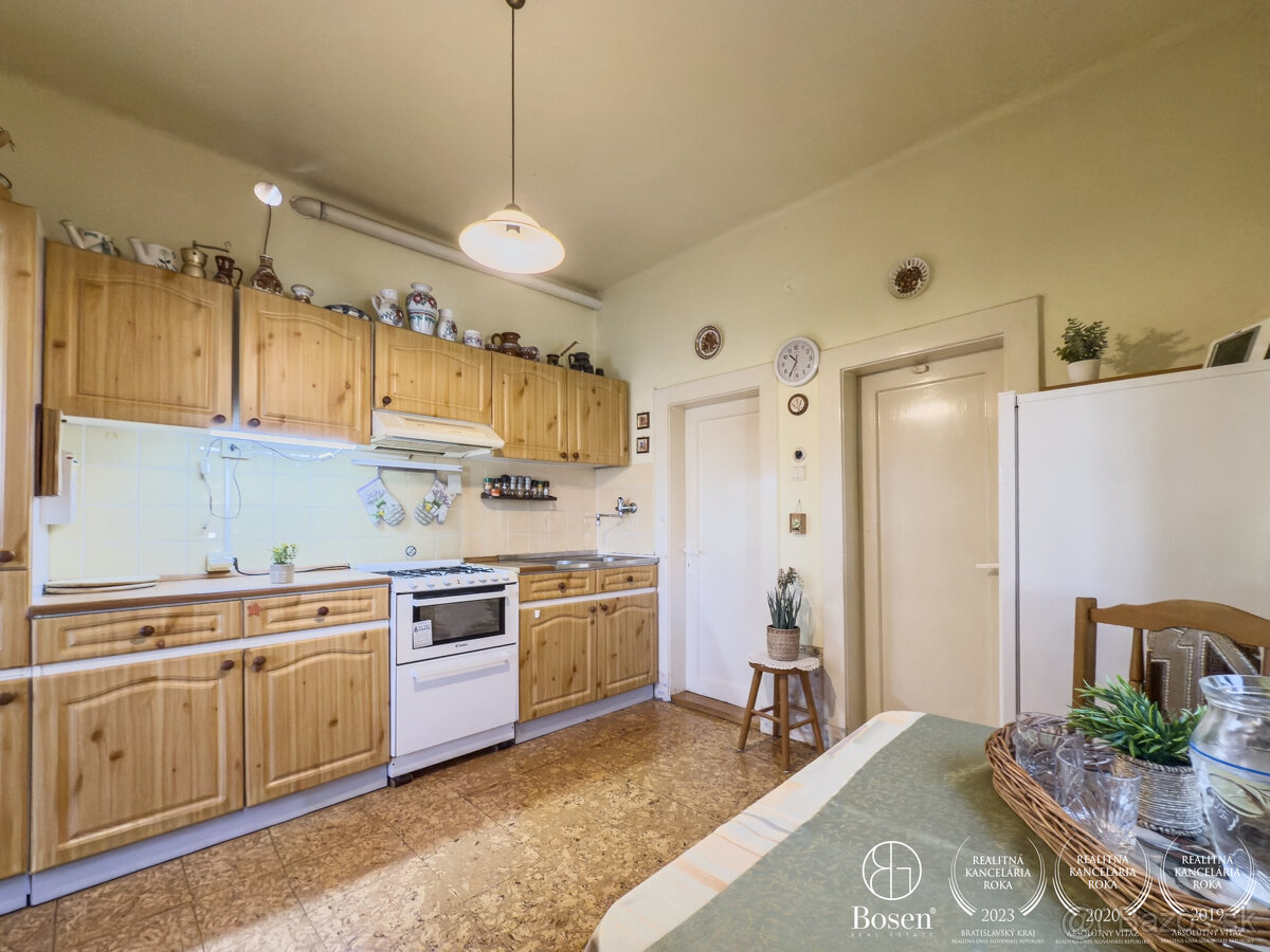 BOSEN | Útulný rodinný dom s peknou záhradou, Fiľakovo, Ružo - 12