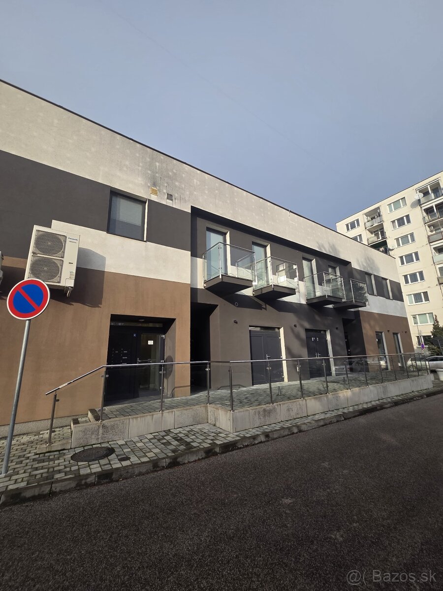 Prenájom nebytového priestoru - 12