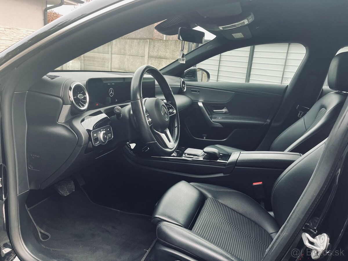 Mercedes-Benz CLA Kupé 200 - 12