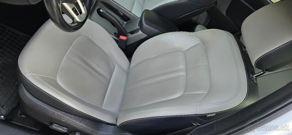 Kia Sportage 2.0 CRDi 135kW AWD - 12