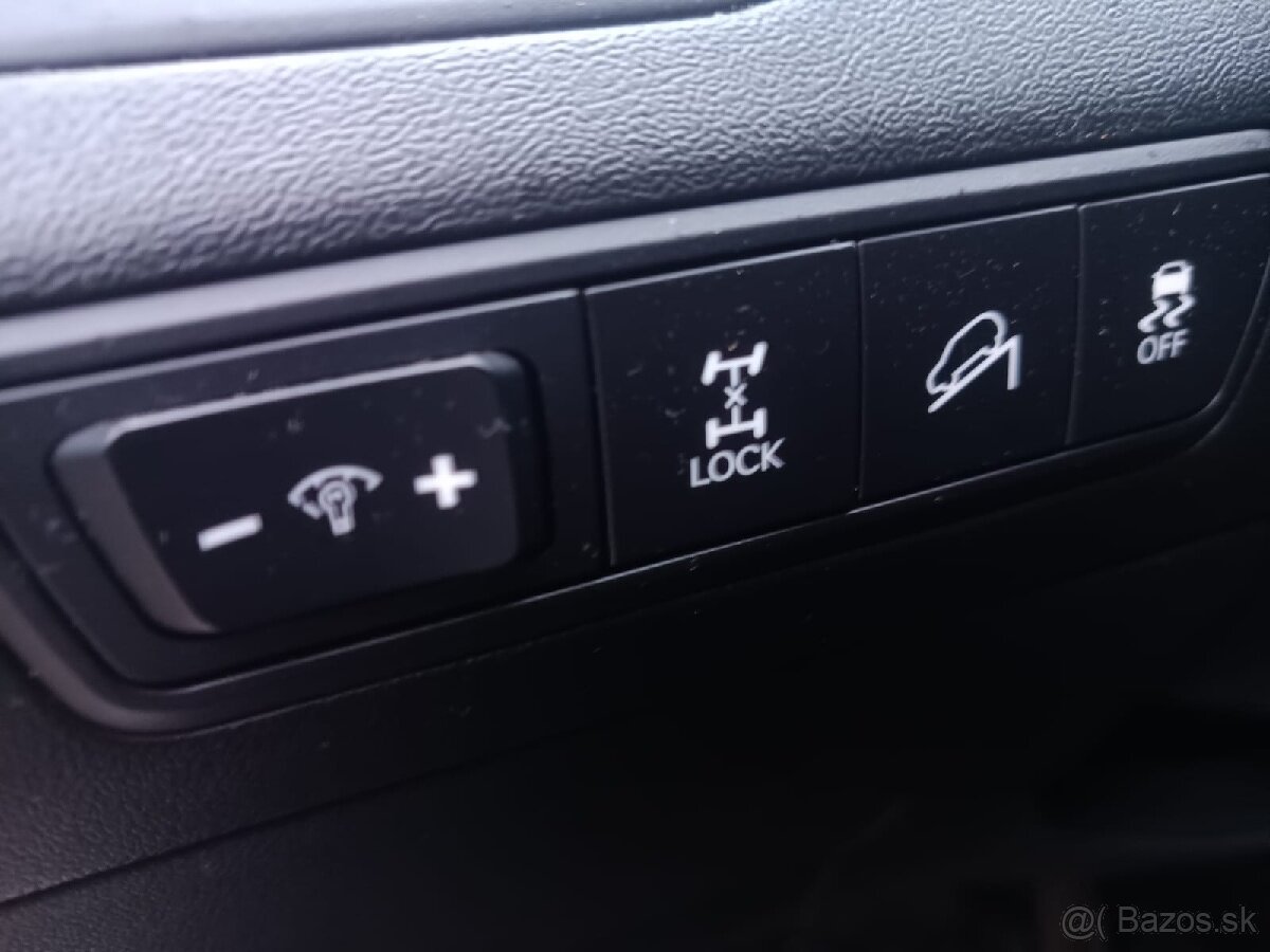 HYUNDAI IX35 A/T - PREDAJ AJ NA SPLÁTKY - 12