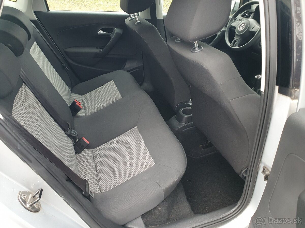Volkswagen Polo 1.6 TDI Comfortline - 12