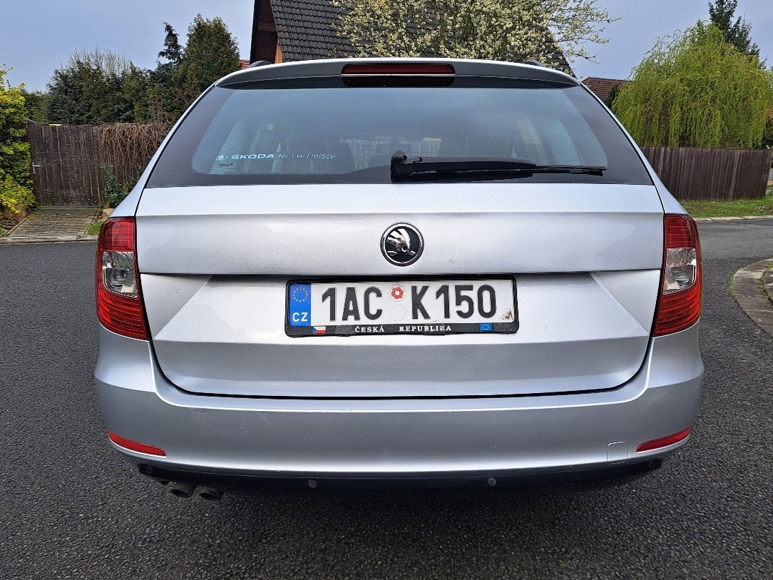 ŠKODA SUPERB II Combi FL 2014 KLIMA, ALU, Nová STK 2028 - 12