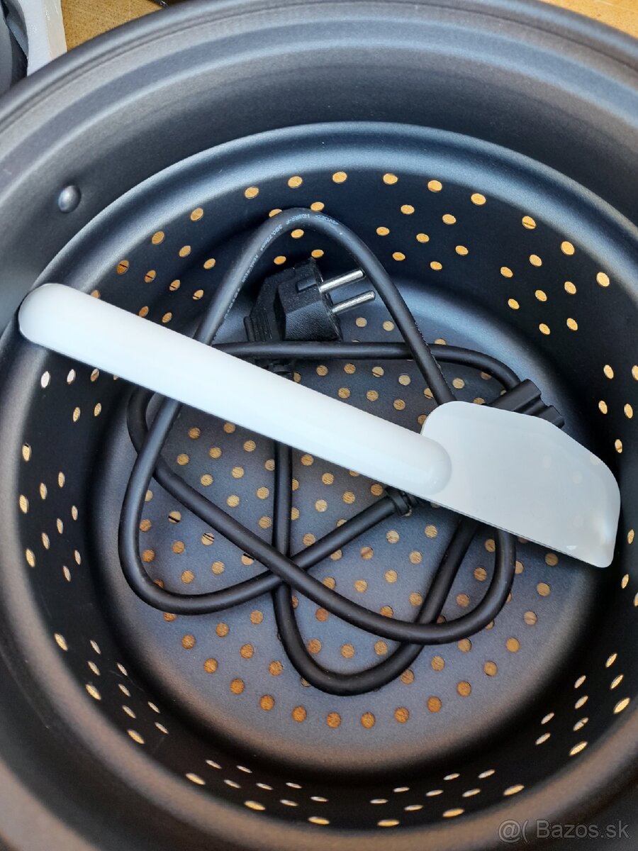 Multi-cooker - 12